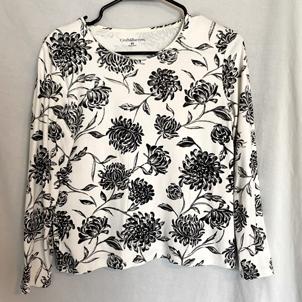 Super Cute! Croft & Barrow Cotton Floral Long Sleeved T Size Petite Small